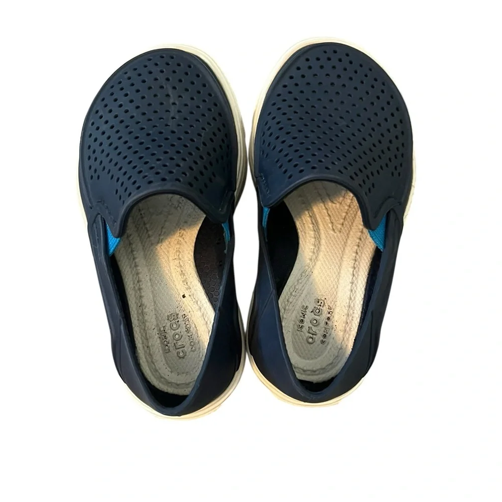Crocs‎ Navy Blue Citilane Roka Slip On Shoes Kids’ Size 7